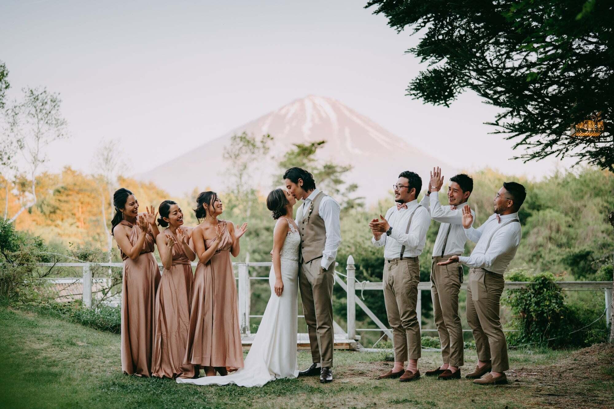 Un kit completo para bodas, compromisos y vida al aire libre con un look cinematográfico